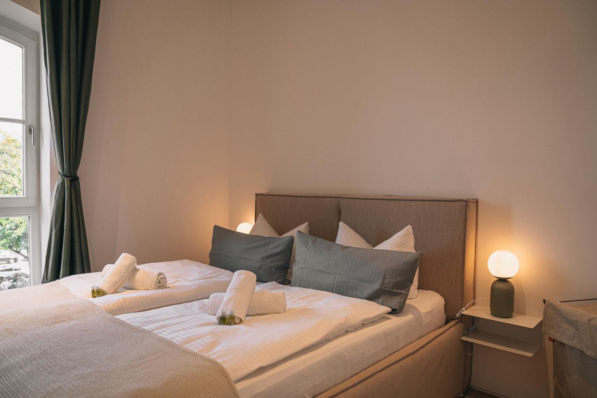 Rr - Penthouse - Luxe 105 Qm - Central - Wifi Magdeburg Exterior foto